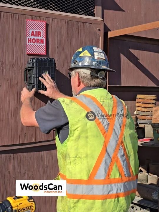Hornet Air Horn Emergency Station Kit, WoodsCan Industries Inc